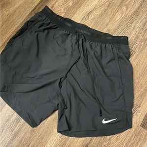 Nike Men's Dri-FIT Stride 5” Shorts black size medium